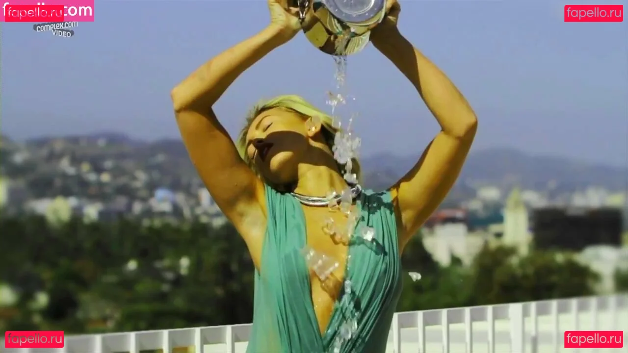 Paulina Gretzky Onlyfans Photo Gallery 