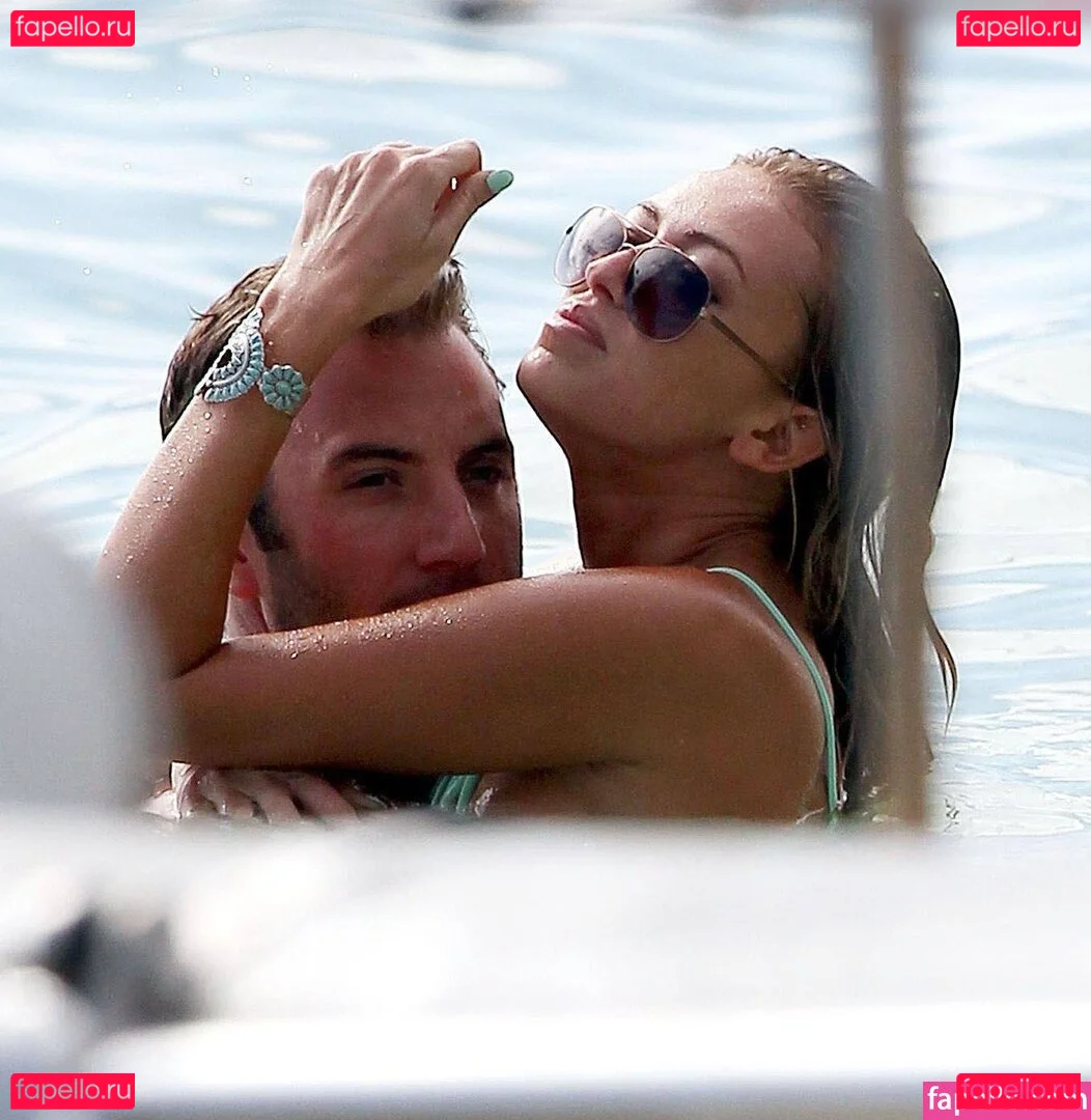 Paulina Gretzky Onlyfans Photo Gallery 