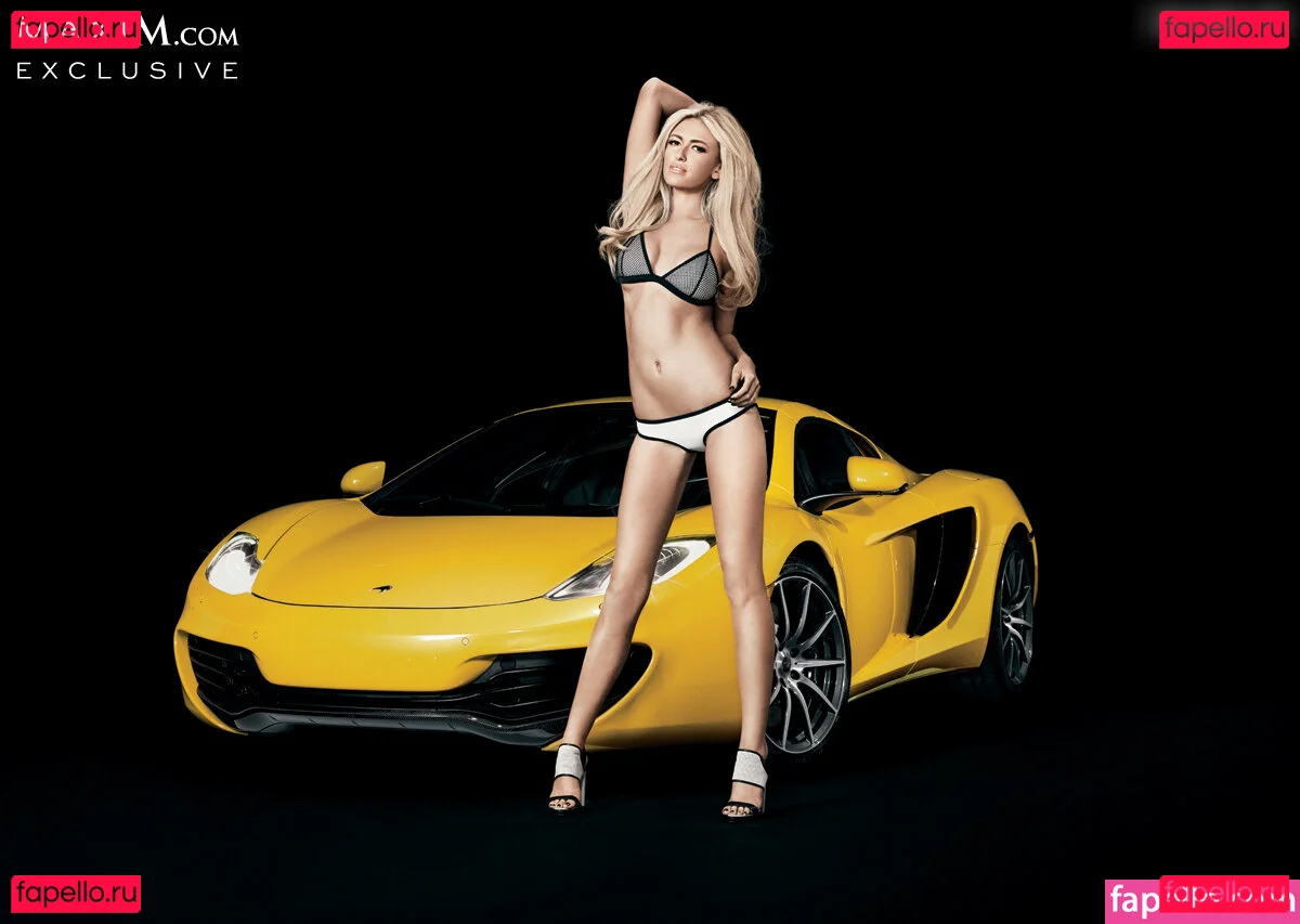 Paulina Gretzky Onlyfans Photo Gallery 