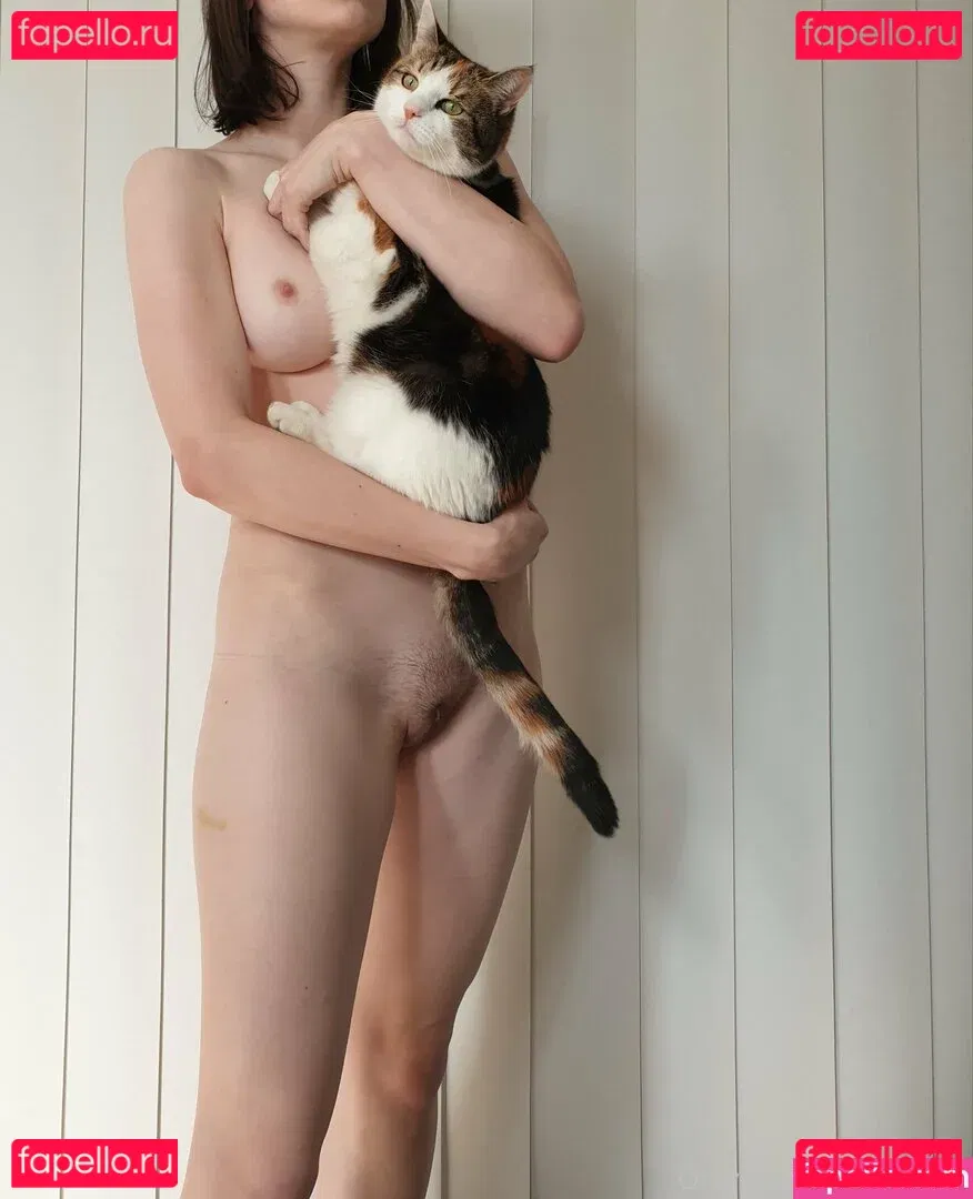 grullabby Onlyfans Photo Gallery 