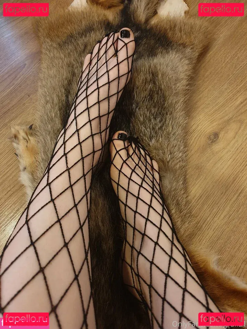 grullabby Onlyfans Photo Gallery 