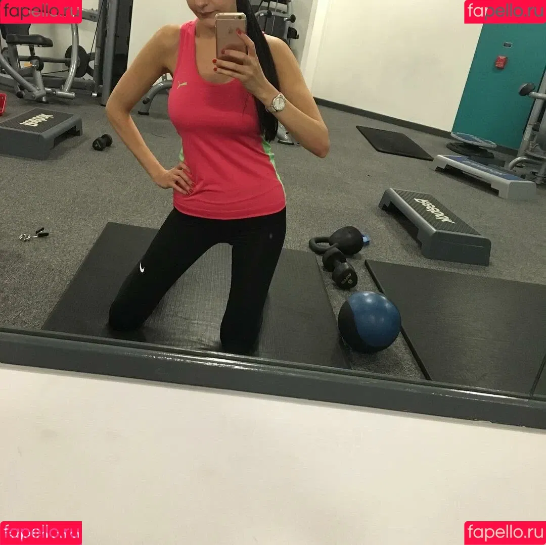Kalina Balimezova Onlyfans Photo Gallery 