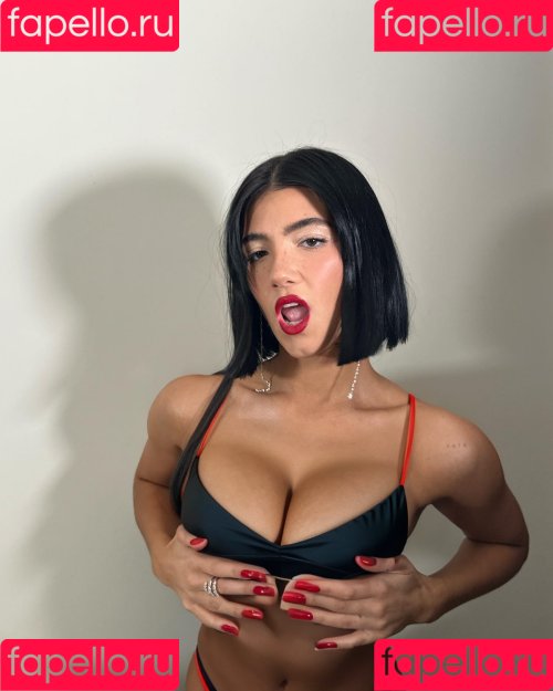 charli Onlyfans Photo Gallery 
