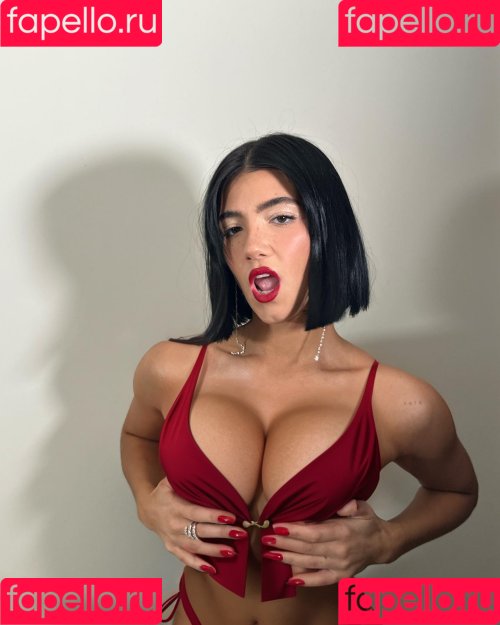 charli Onlyfans Photo Gallery 