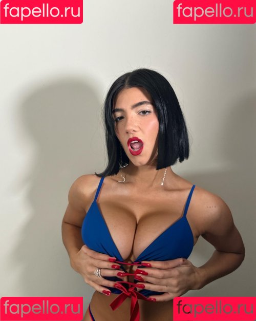 charli Onlyfans Photo Gallery 