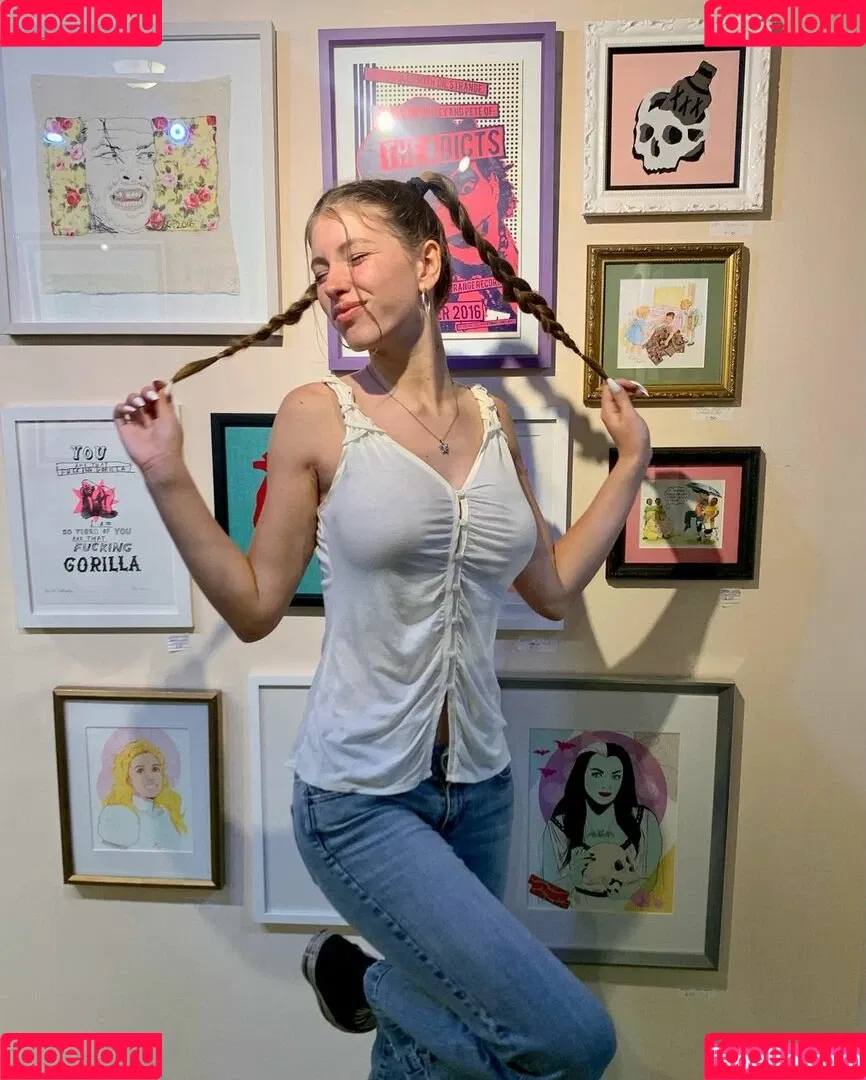 Angelina Grace Onlyfans Photo Gallery 