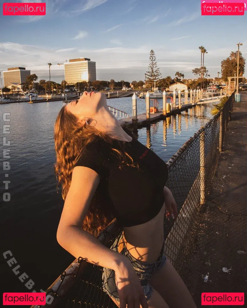 Angelina Grace Onlyfans Photo Gallery 