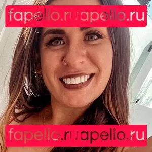 itslucybanks Onlyfans Photo Gallery 