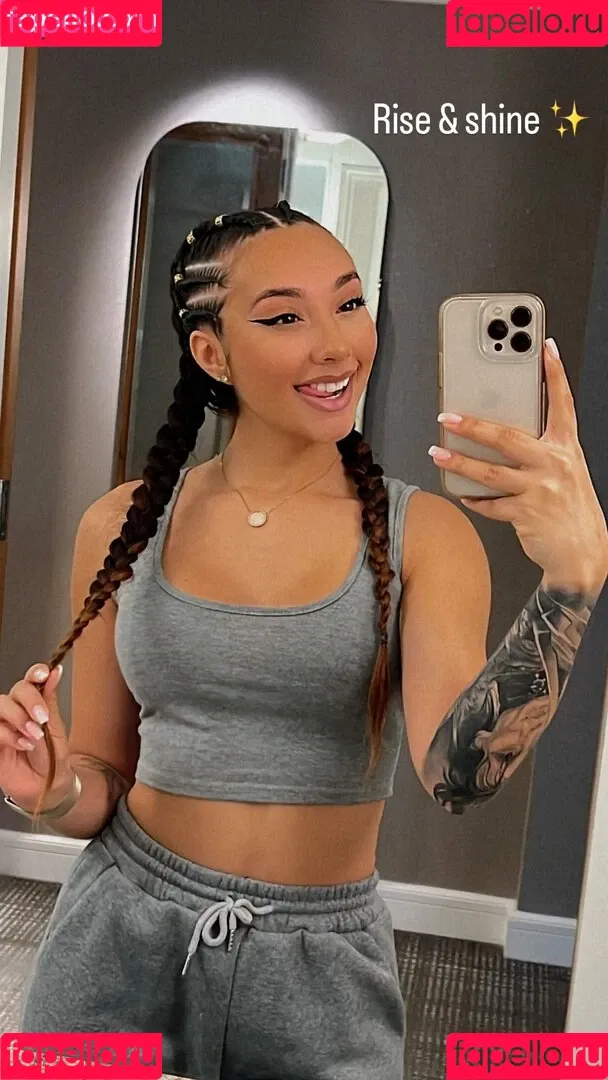 Theegoldenrose Onlyfans Photo Gallery 