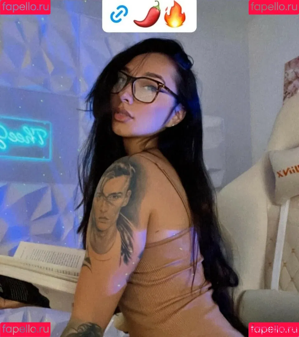 Theegoldenrose Onlyfans Photo Gallery 