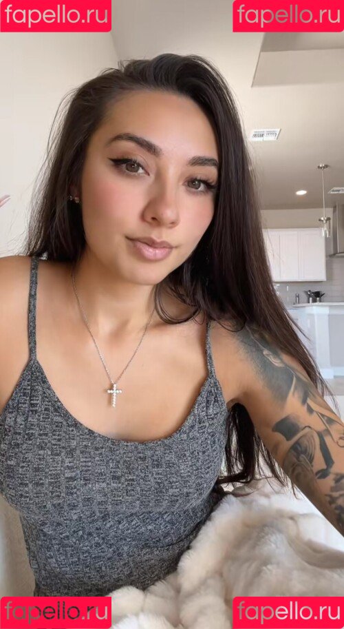 Theegoldenrose Onlyfans Photo Gallery 