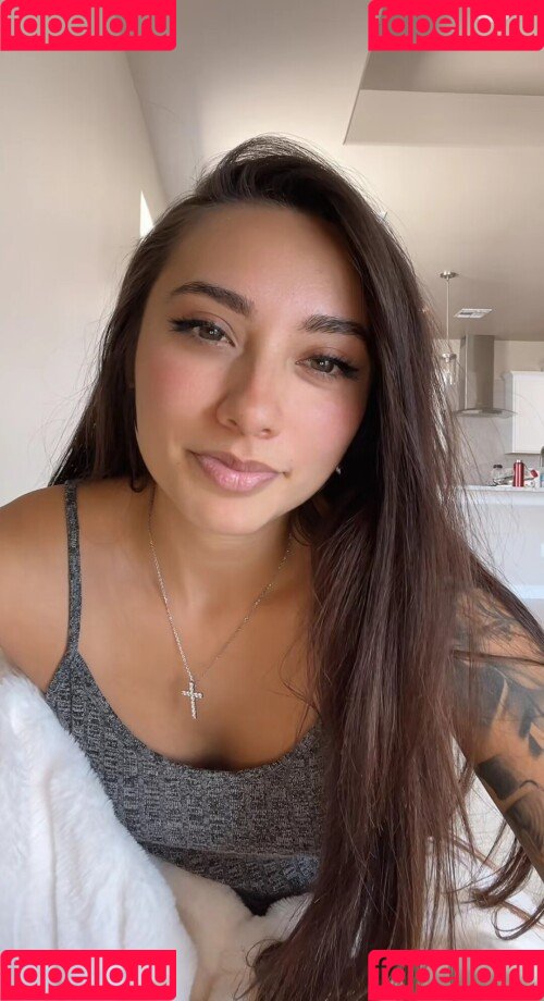 Theegoldenrose Onlyfans Photo Gallery 