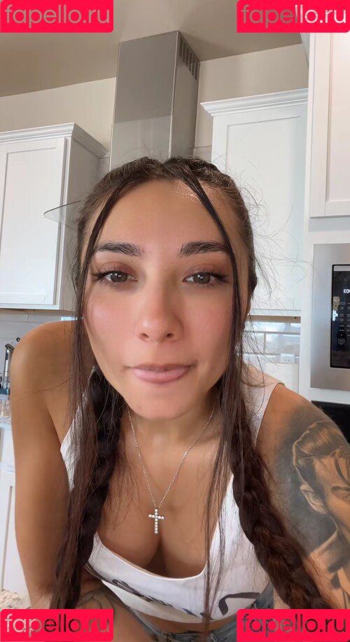 Theegoldenrose Onlyfans Photo Gallery 