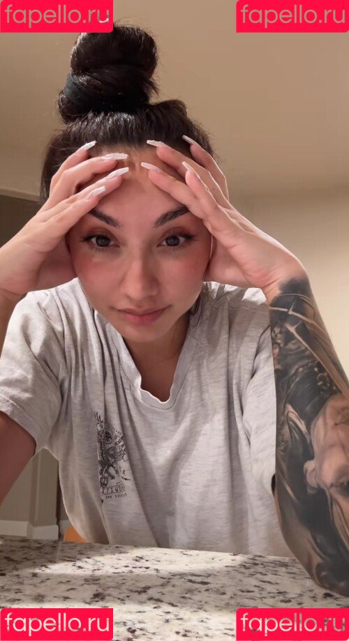 Theegoldenrose Onlyfans Photo Gallery 