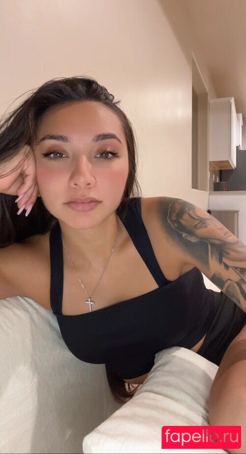 Theegoldenrose Onlyfans Photo Gallery 