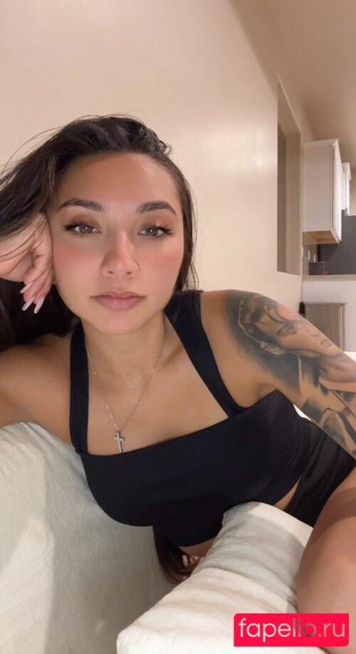 Theegoldenrose Onlyfans Photo Gallery 