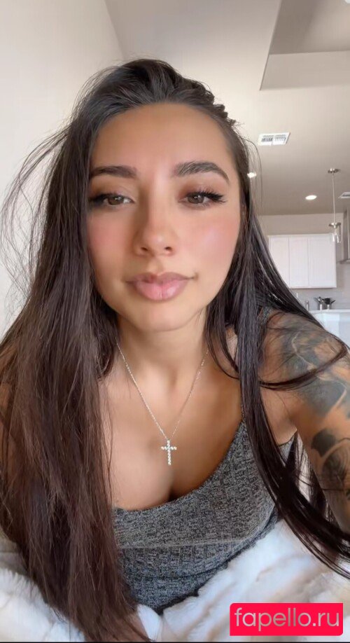 Theegoldenrose Onlyfans Photo Gallery 