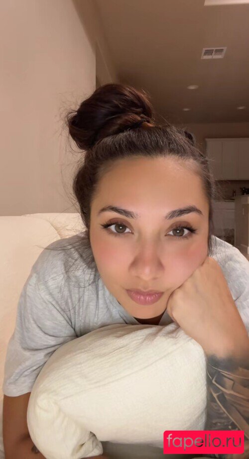 Theegoldenrose Onlyfans Photo Gallery 