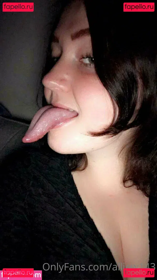 toxicallietongue Onlyfans Photo Gallery 