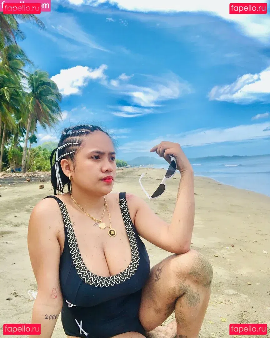 Joycen Artus Onlyfans Photo Gallery 