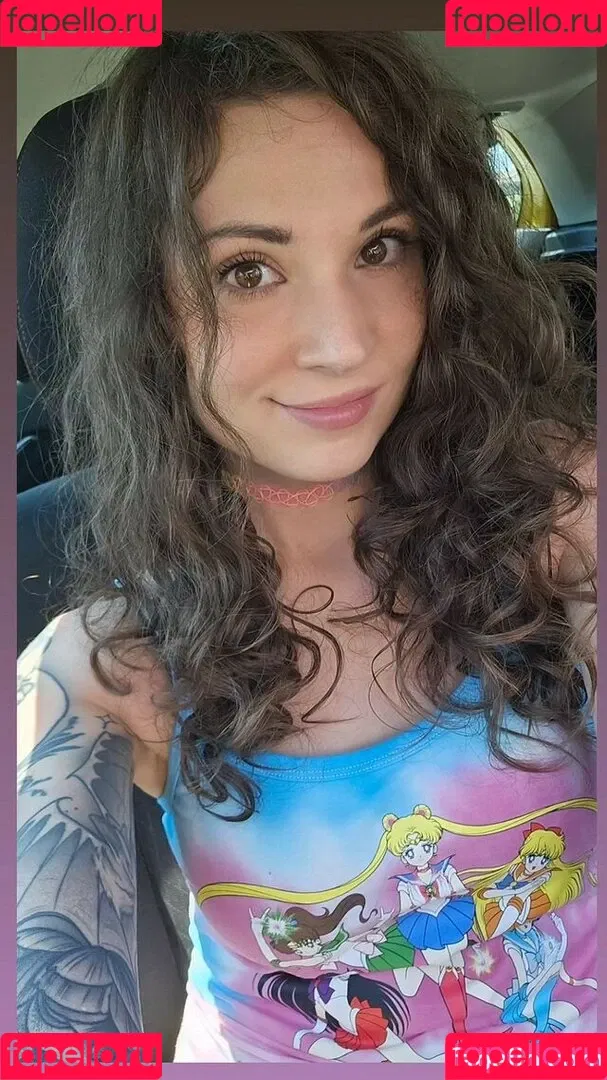 MelonieMac Onlyfans Photo Gallery 