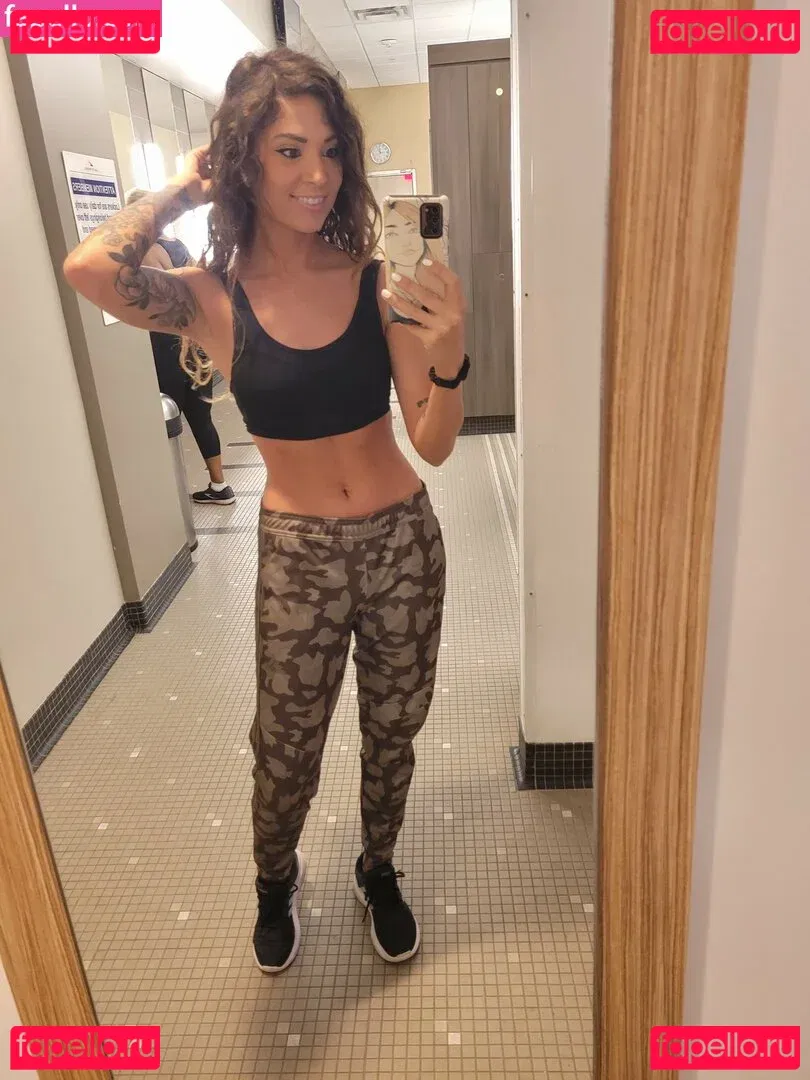 MelonieMac Onlyfans Photo Gallery 