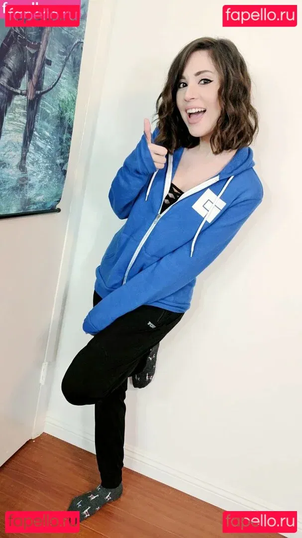 MelonieMac Onlyfans Photo Gallery 