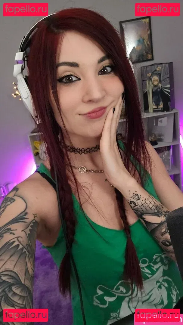 MelonieMac Onlyfans Photo Gallery 