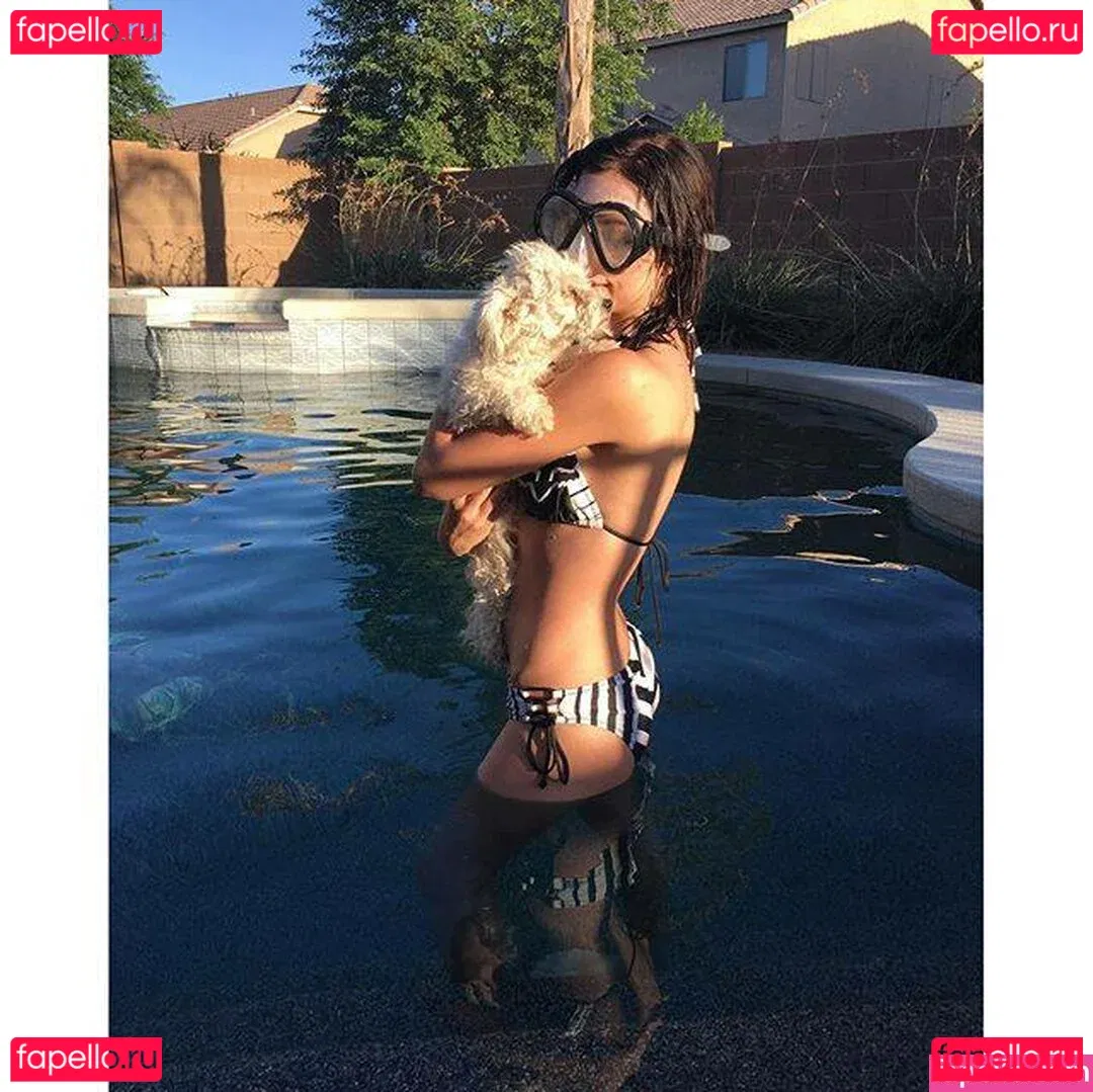 MelonieMac Onlyfans Photo Gallery 