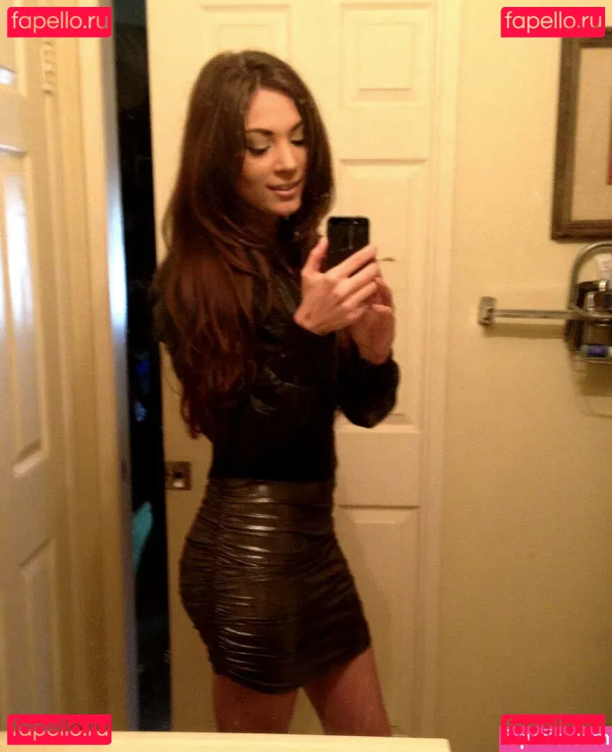 MelonieMac Onlyfans Photo Gallery 