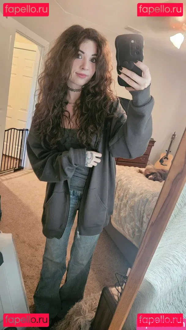 MelonieMac Onlyfans Photo Gallery 