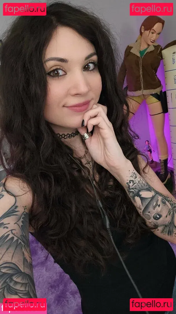 MelonieMac Onlyfans Photo Gallery 