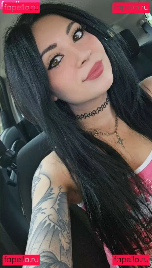 MelonieMac Onlyfans Photo Gallery 