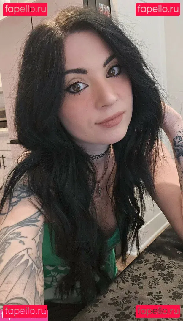 MelonieMac Onlyfans Photo Gallery 