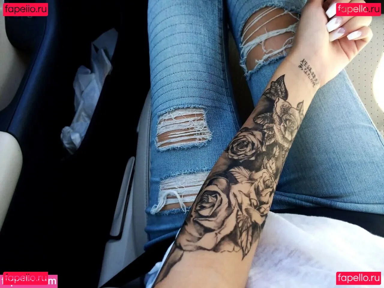 MelonieMac Onlyfans Photo Gallery 