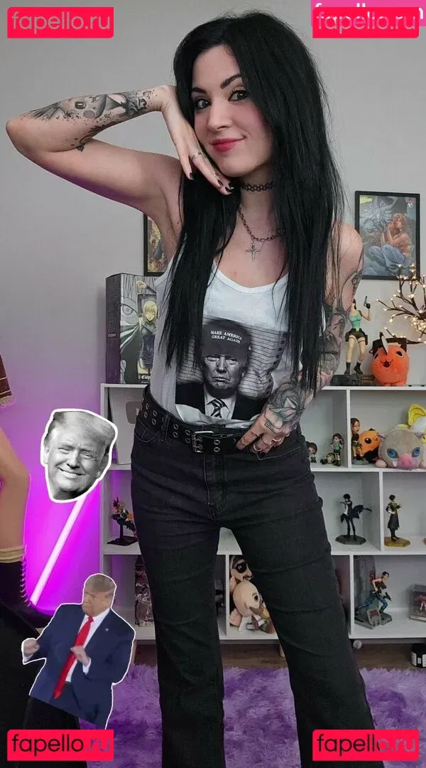 MelonieMac Onlyfans Photo Gallery 