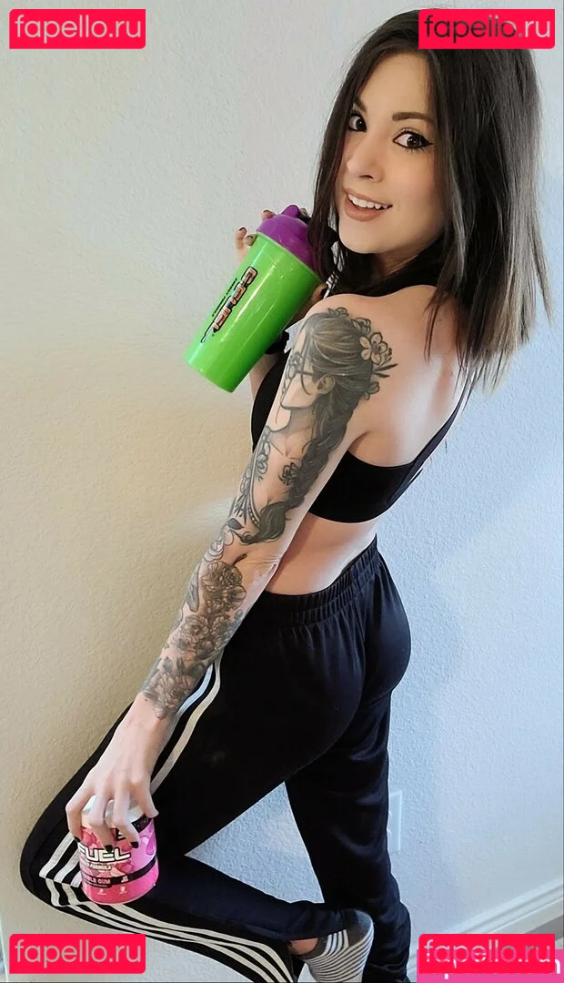 MelonieMac Onlyfans Photo Gallery 