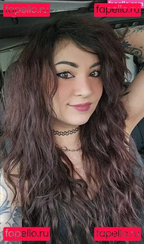 MelonieMac Onlyfans Photo Gallery 