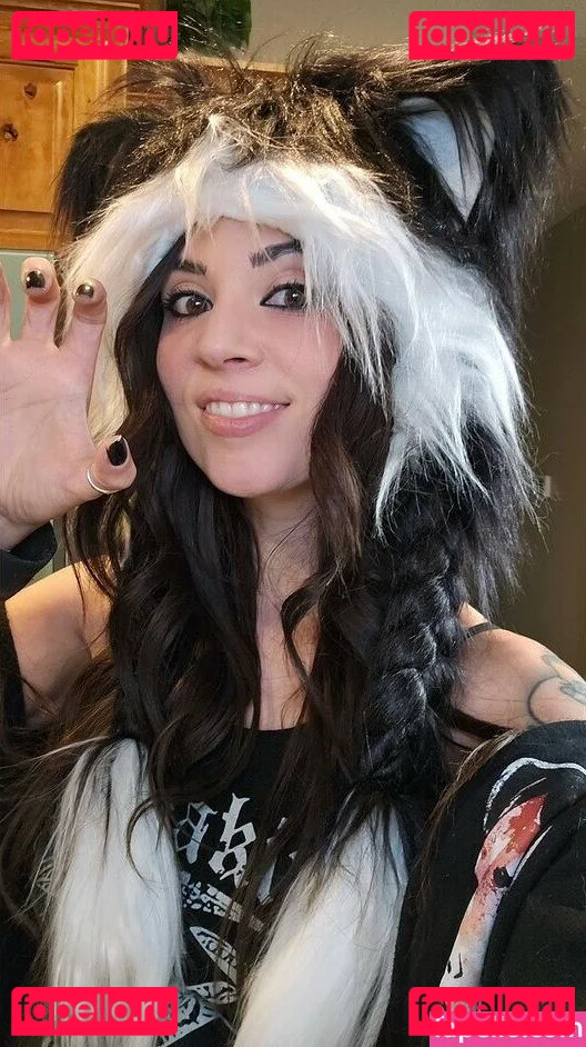 MelonieMac Onlyfans Photo Gallery 