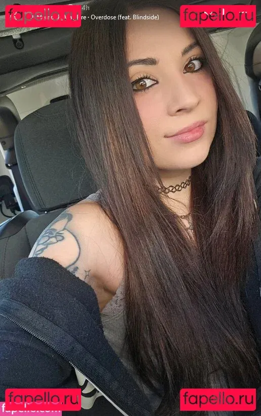 MelonieMac Onlyfans Photo Gallery 