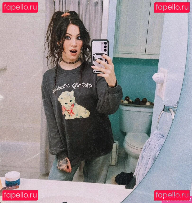 MelonieMac Onlyfans Photo Gallery 