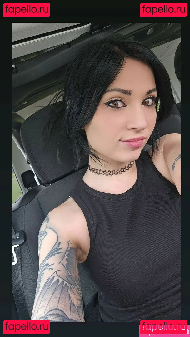 MelonieMac Onlyfans Photo Gallery 