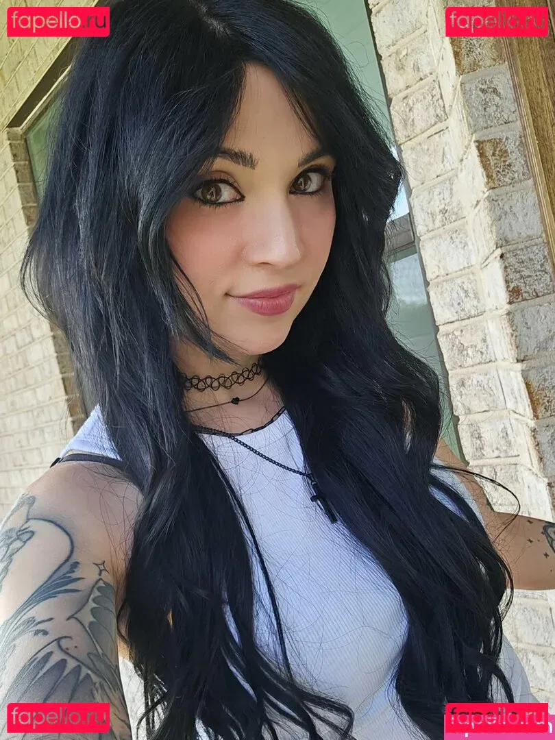 MelonieMac Onlyfans Photo Gallery 