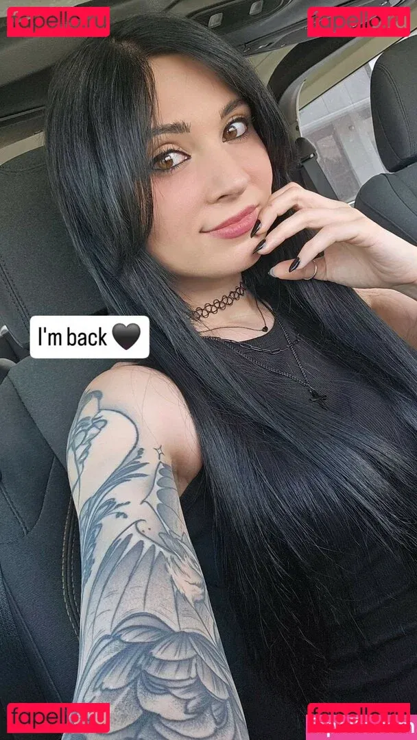 MelonieMac Onlyfans Photo Gallery 