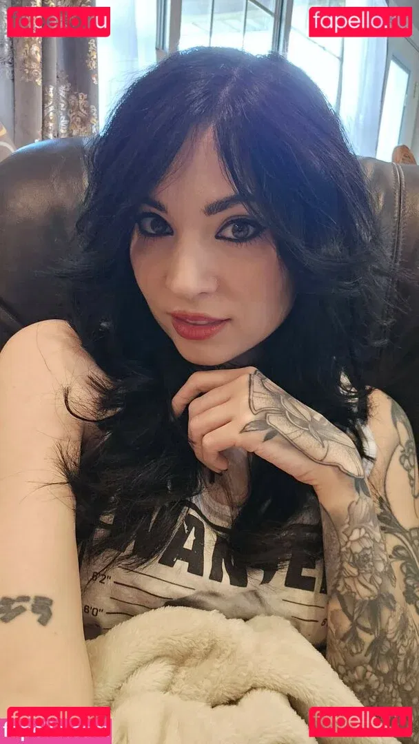 MelonieMac Onlyfans Photo Gallery 