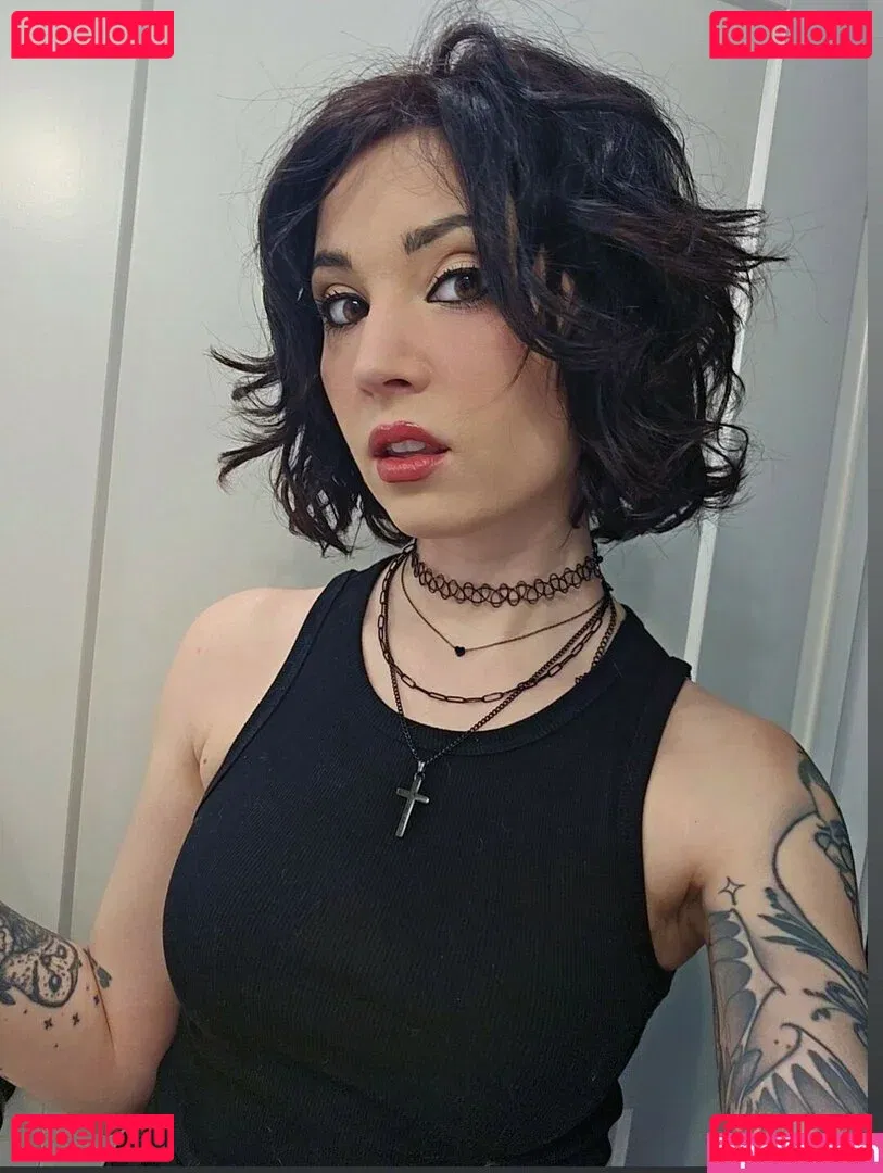 MelonieMac Onlyfans Photo Gallery 