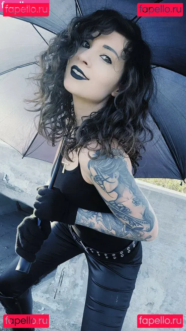 MelonieMac Onlyfans Photo Gallery 