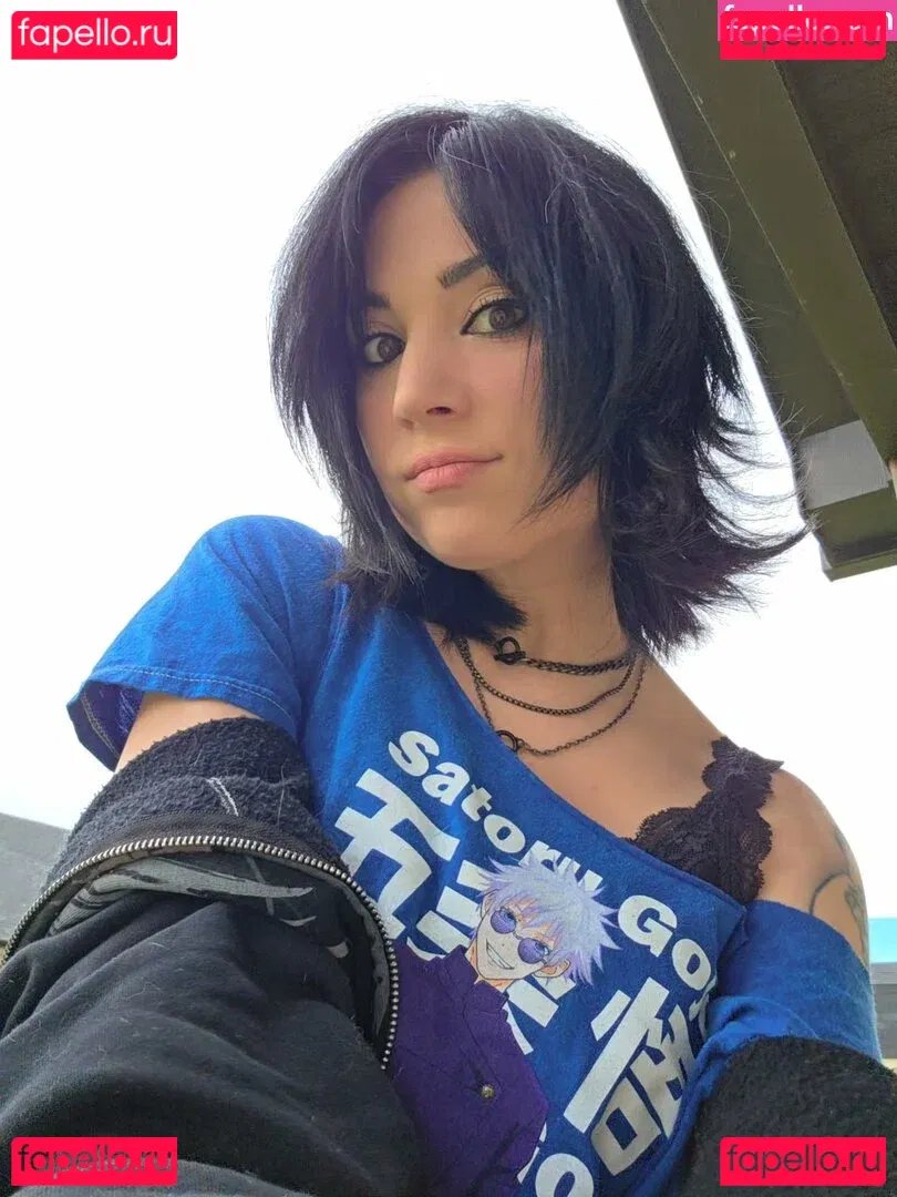 MelonieMac Onlyfans Photo Gallery 