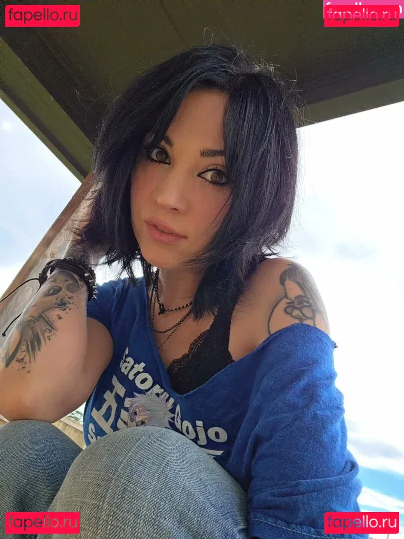 MelonieMac Onlyfans Photo Gallery 