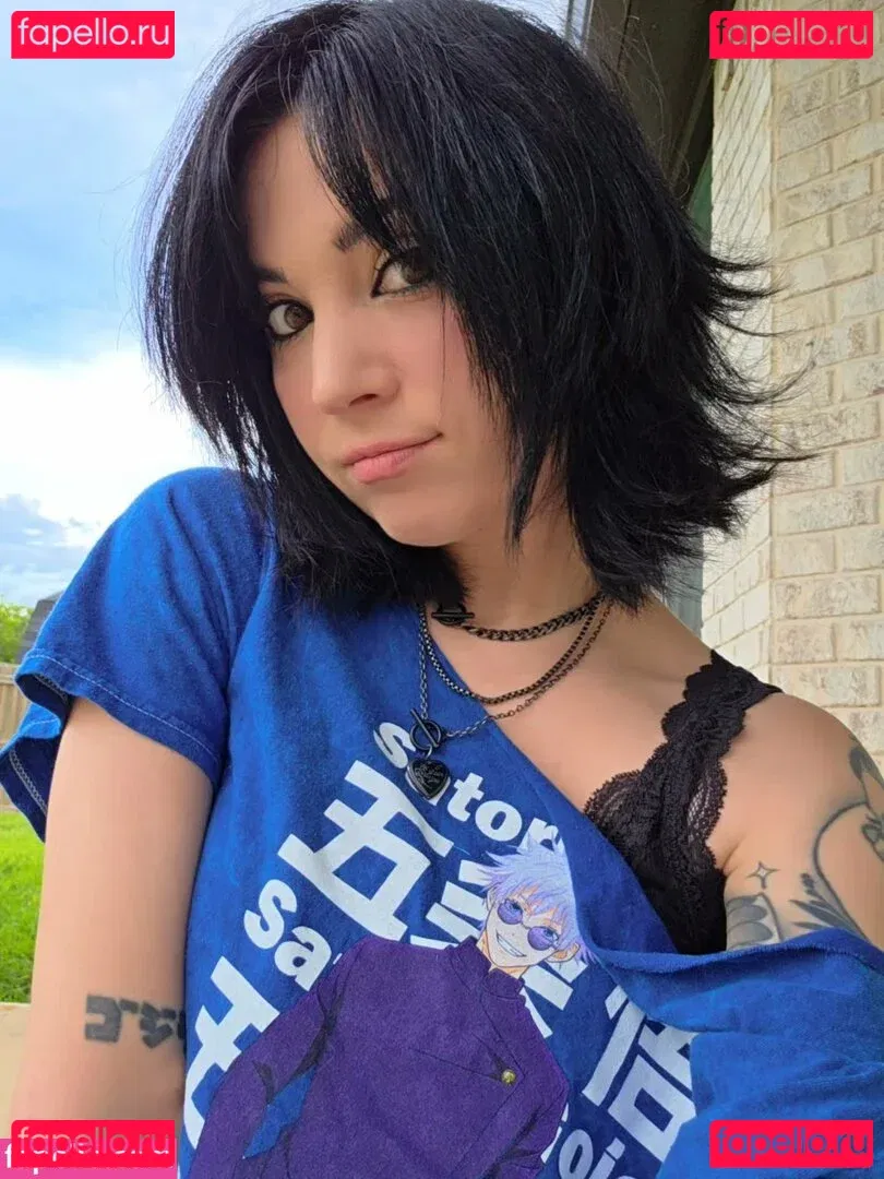 MelonieMac Onlyfans Photo Gallery 